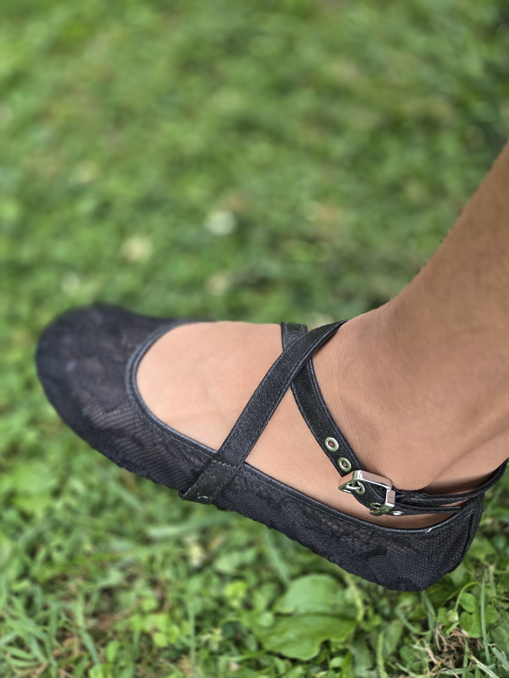 Zara Black Lace Cross-Strap Ballet Flats